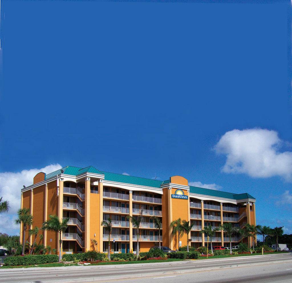 Days Inn By Wyndham Fort Lauderdale-Oakland Park Airport N Εξωτερικό φωτογραφία